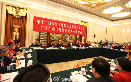 8日上午，习近平参加广西代表团审议。
