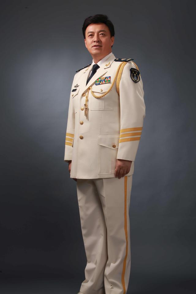 “兵之歌”十月唱响 郁钧剑等献上经典军旅歌曲