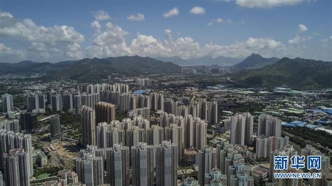 这是6月6日拍摄的香港天水围公共屋邨。新华社记者吕小炜摄